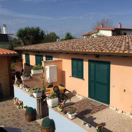 Aquila Di Mare Villa Fiumicino Exterior photo